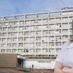 un medic de la Spitalul Județean Suceava înainte să fie prinsă în flagrant